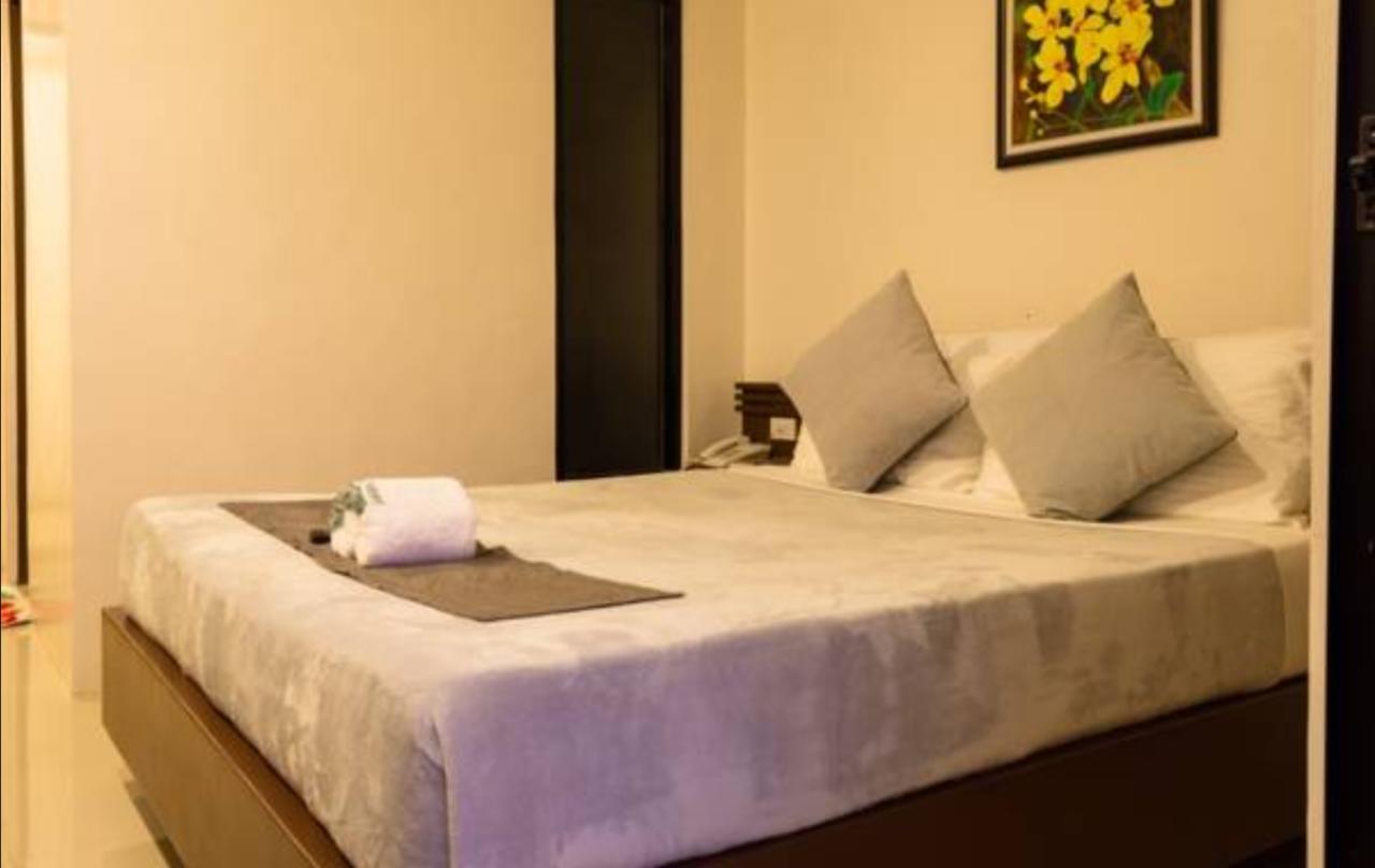 Maruyog'S Ridge Convention Center Hotel Quezon City Buitenkant foto