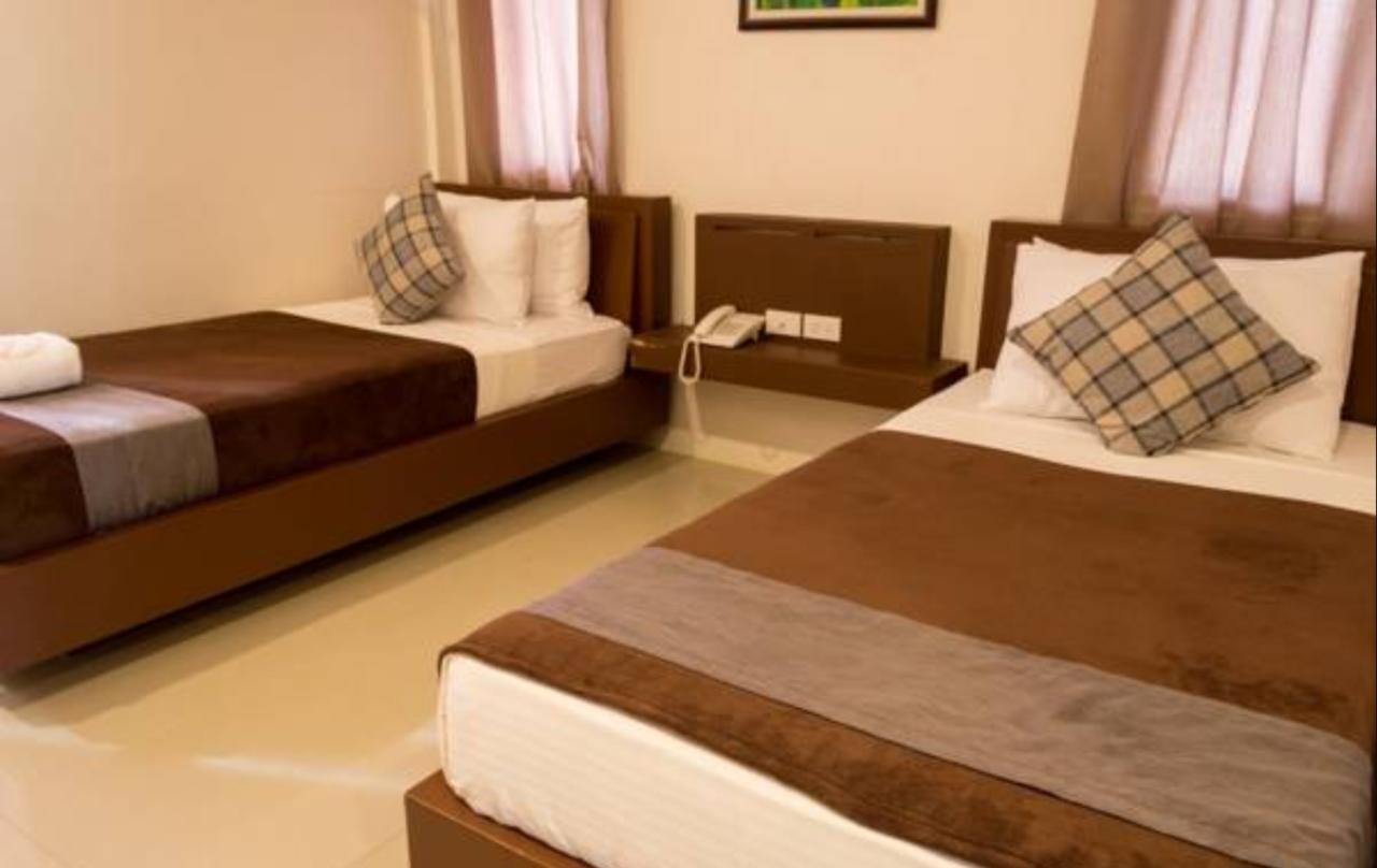 Maruyog'S Ridge Convention Center Hotel Quezon City Buitenkant foto